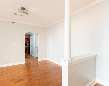 2479 Peachtree Road Ne - Photo Thumbnail 19