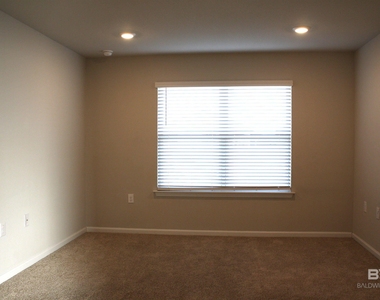 26001 Gilmore Way - Photo Thumbnail 6