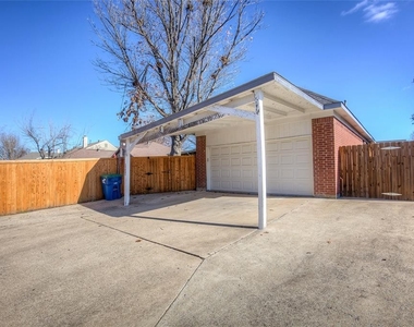 3813 Catalina Street - Photo Thumbnail 20