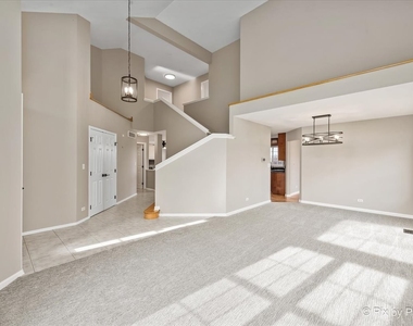 1310 Blackhawk Lane - Photo Thumbnail 6