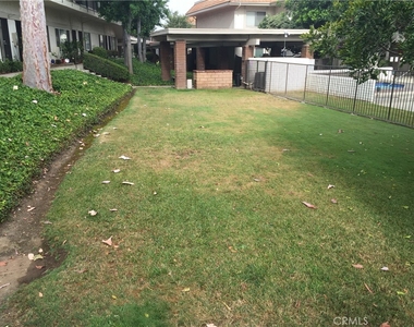 4565 Ramona Avenue - Photo Thumbnail 18