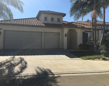 10623 Paseo Allegria Ave - Photo Thumbnail 2