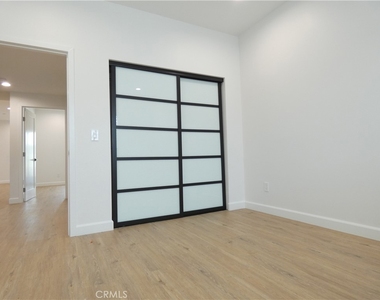 5346 Lexington Ave - Photo Thumbnail 20