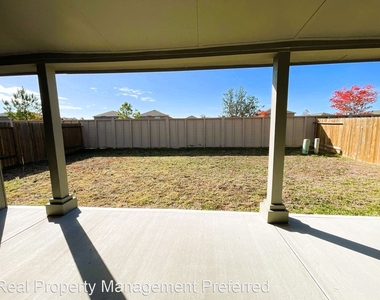 10910 Hillside Creek Dr - Photo Thumbnail 27