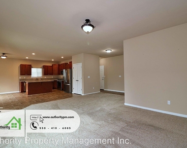 3550 Cazadero Way - Photo Thumbnail 10