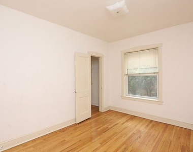 1436 W. Thorndale, Unit B-7 - Photo Thumbnail 15