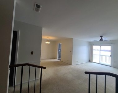 372 Springlake Lane - Photo Thumbnail 1