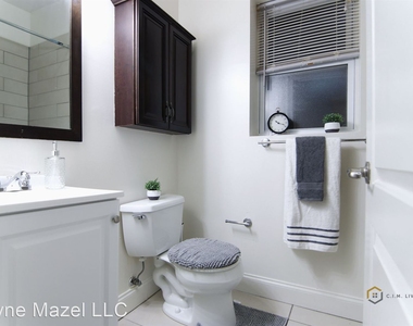 7340 N. Hoyne Avenue - Photo Thumbnail 12