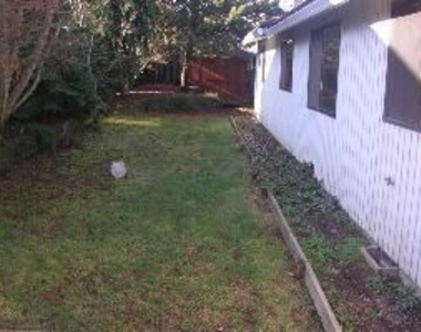 18040 Sw Granada Dr. - Photo Thumbnail 3