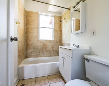 5401 W Le Moyne St - Photo Thumbnail 9