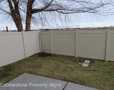 4526 N Kilee Ave - Photo Thumbnail 25