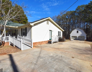 1116 Robinson Road - Photo Thumbnail 4