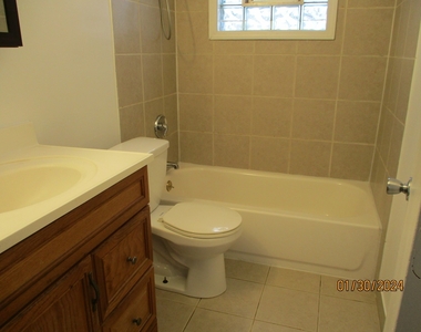 9806 Marion Avenue - Photo Thumbnail 10