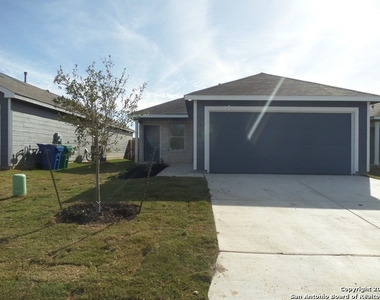 1450 Azul Way - Photo Thumbnail 0