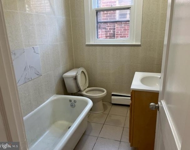 6616 Torresdale Ave - Photo Thumbnail 7