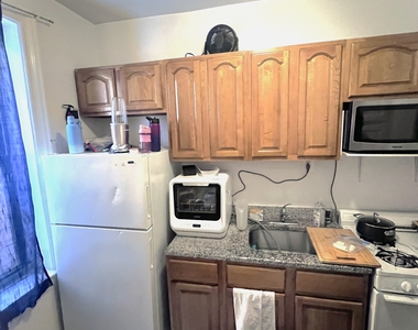 47-40 41st Street - Photo Thumbnail 2