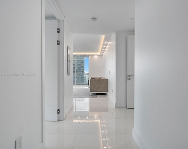 1080 Brickell Ave - Photo Thumbnail 31