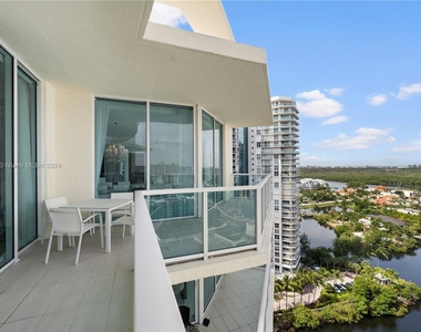 250 Sunny Isles Blvd - Photo Thumbnail 26