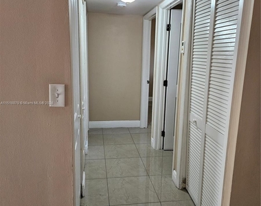 14901 Sw 82nd Ter - Photo Thumbnail 6