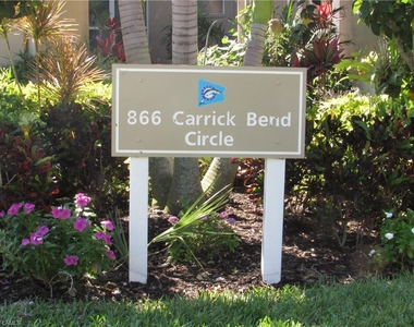 866 Carrick Bend Cir - Photo Thumbnail 2