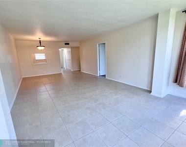 8311 Sands Point Blvd - Photo Thumbnail 7