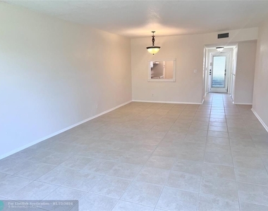 8311 Sands Point Blvd - Photo Thumbnail 6