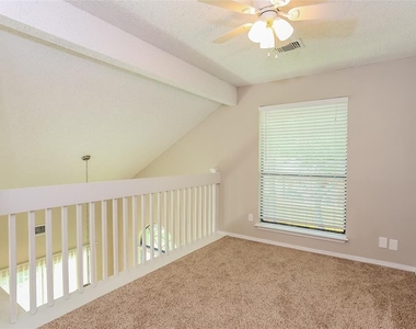 6510 Topaz Drive - Photo Thumbnail 7