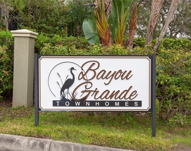 10070 Bayou Grande Avenue - Photo Thumbnail 26