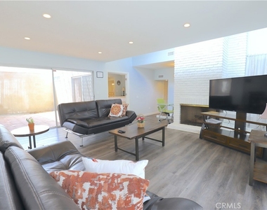 640 Calle Vicente - Photo Thumbnail 8