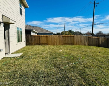 288 Bennett Loop - Photo Thumbnail 12