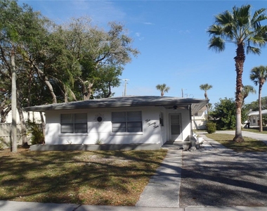 524 W Venice Avenue - Photo Thumbnail 18