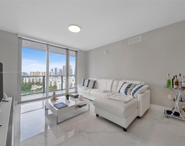 330 Sunny Isles Blvd - Photo Thumbnail 8