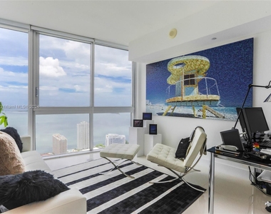 495 Brickell Ave - Photo Thumbnail 9