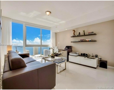 495 Brickell Ave - Photo Thumbnail 20