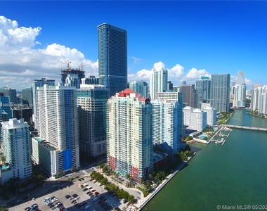 1155 Brickell Bay Dr - Photo Thumbnail 5