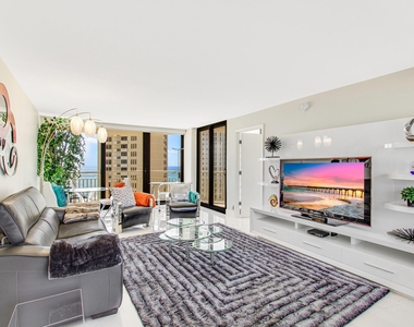 3000 N Ocean Drive - Photo Thumbnail 1