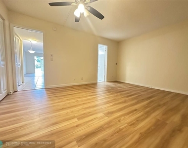 172 Oakridge L - Photo Thumbnail 9