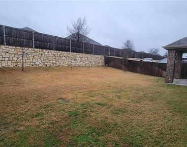 3317 Sabine Drive - Photo Thumbnail 16