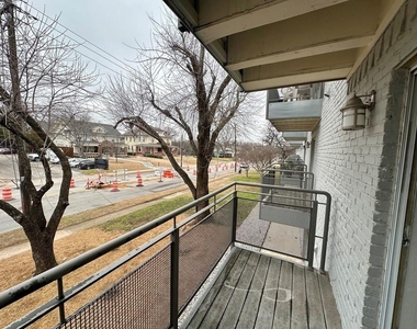 4502 Gaston Avenue - Photo Thumbnail 16