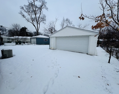 235 Renee Terrace - Photo Thumbnail 12