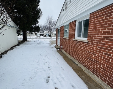 235 Renee Terrace - Photo Thumbnail 13