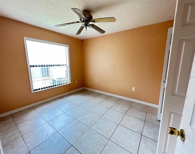 2760 Montego Bay Boulevard - Photo Thumbnail 10