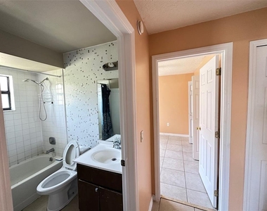 2760 Montego Bay Boulevard - Photo Thumbnail 7