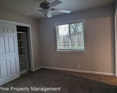 3861 Hurner Ct - Photo Thumbnail 9