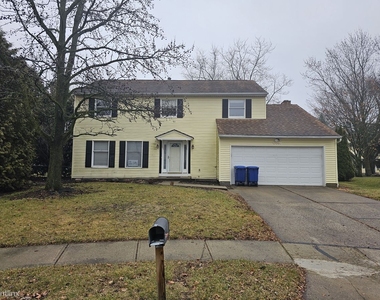 5680 Fraley Ct - Photo Thumbnail 0