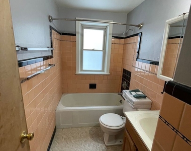 5333 W Keefe Ave - Photo Thumbnail 9