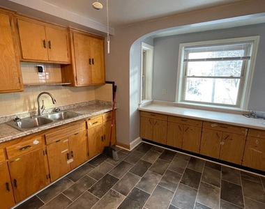 5333 W Keefe Ave - Photo Thumbnail 10