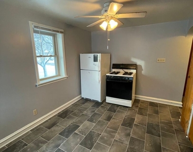 5333 W Keefe Ave - Photo Thumbnail 12