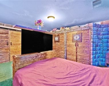 501 Sam Jonas Drive - Photo Thumbnail 21