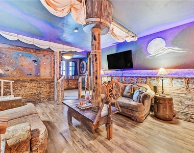 501 Sam Jonas Drive - Photo Thumbnail 5